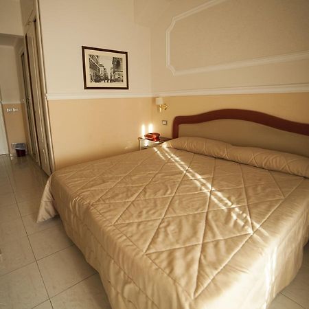 Hotel Gran Duca Livorno Exterior photo