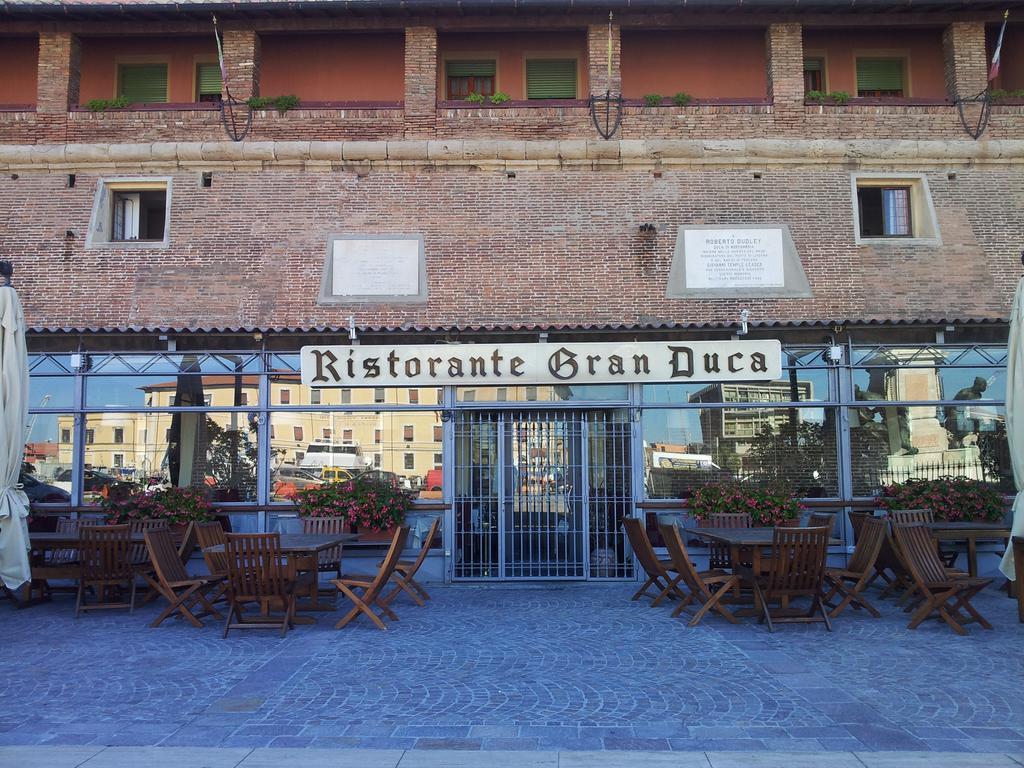 Hotel Gran Duca Livorno Exterior photo