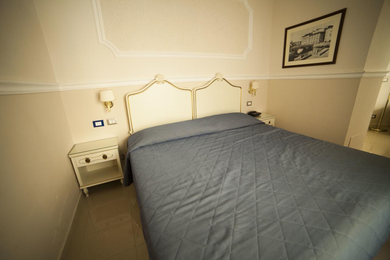 Hotel Gran Duca Livorno Exterior photo